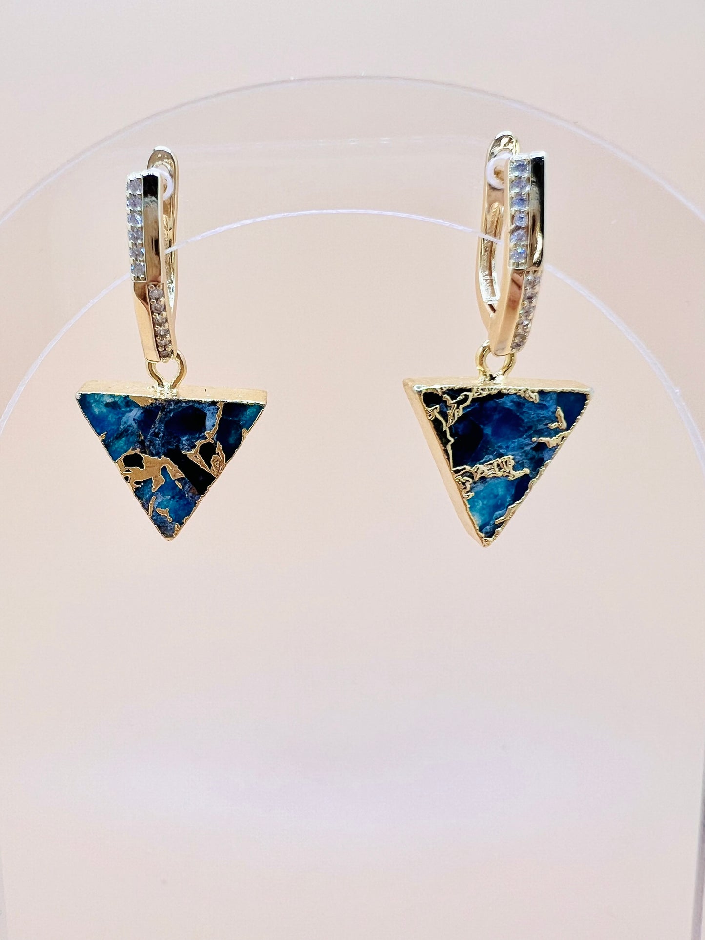 Mojave Apatite Fancy hoops