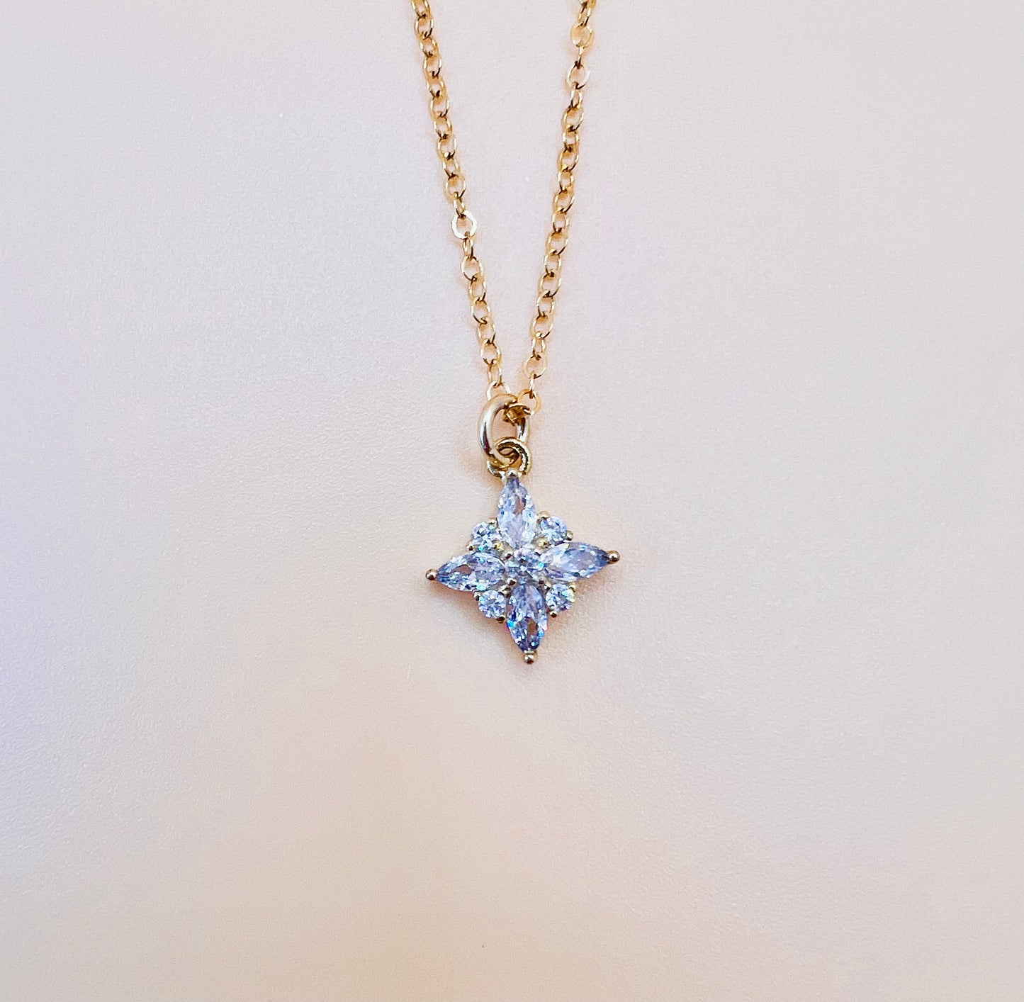 Caitlyn necklace