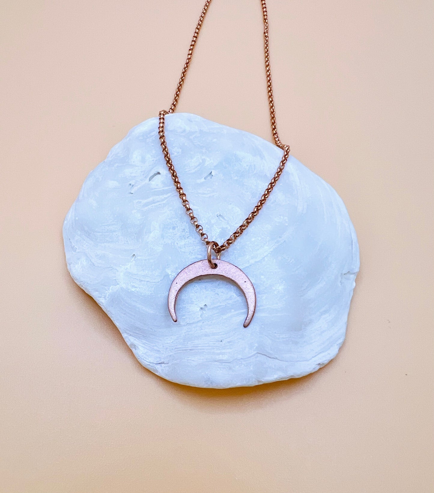 Crescent necklace RG