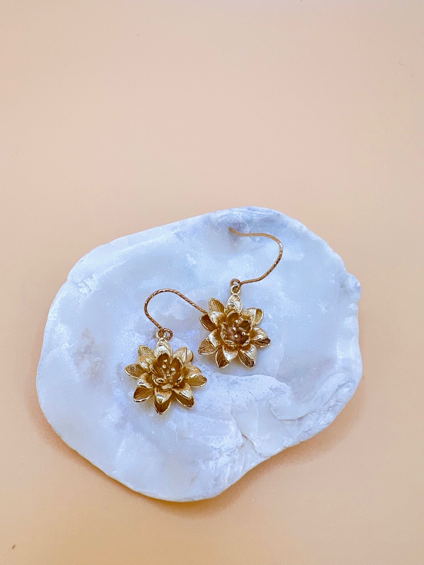 Dahlia earrings
