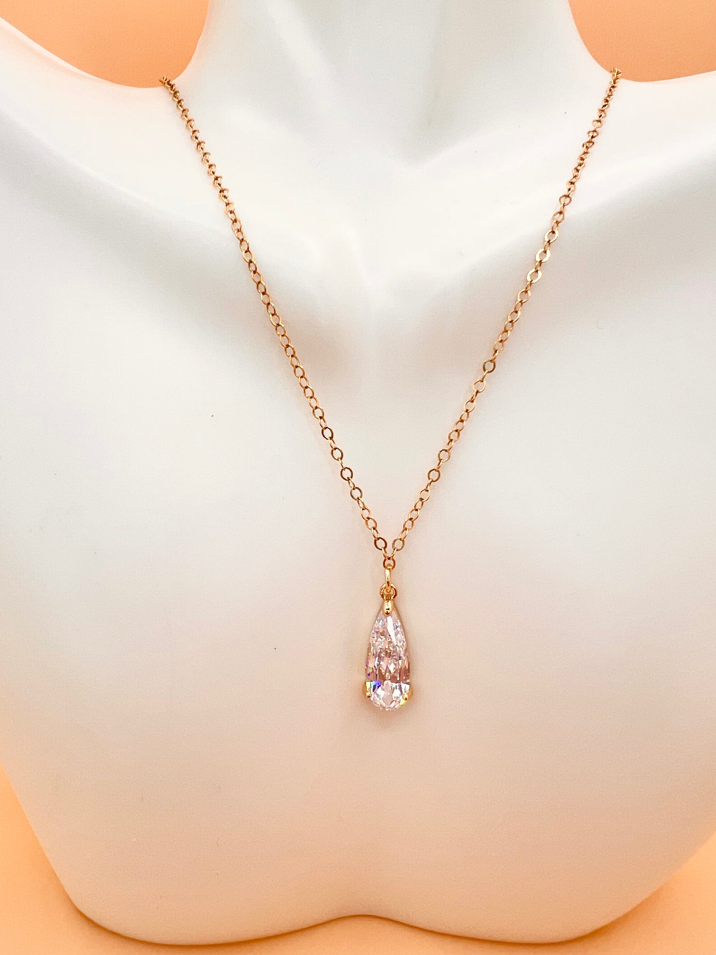 Dew Drop Necklace