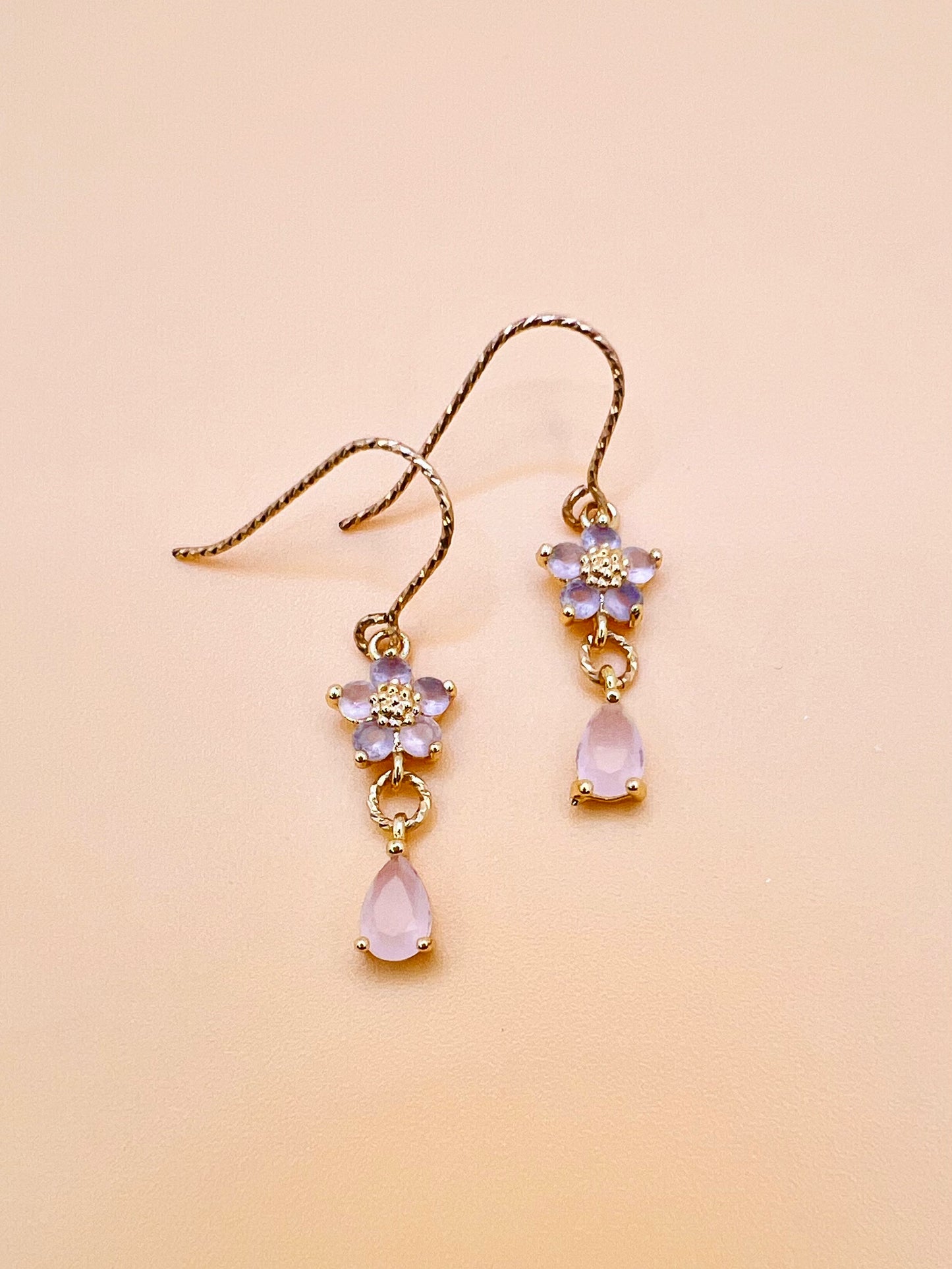 Pink Daisy Drop earring