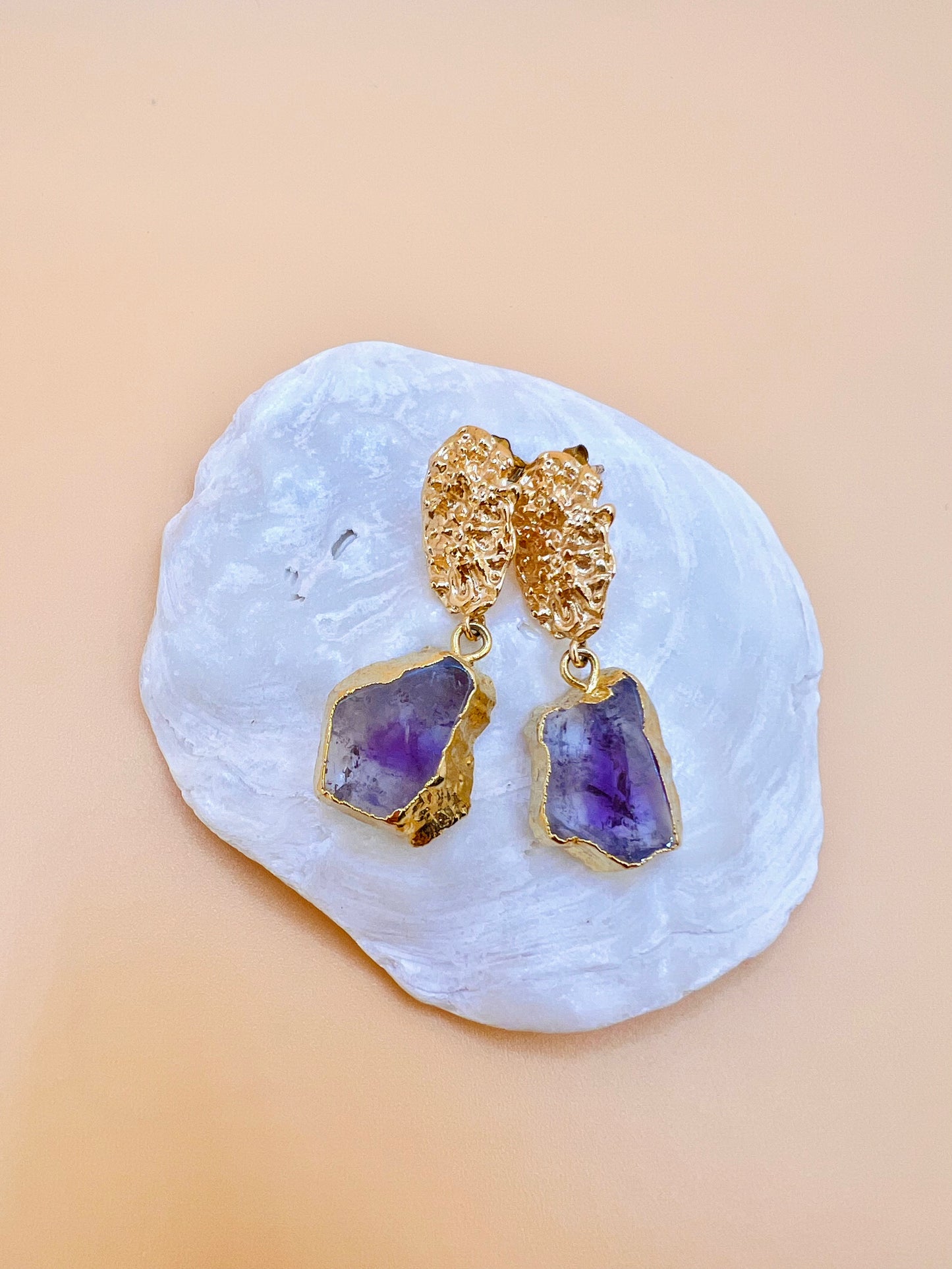 Amethyst Treasure posts