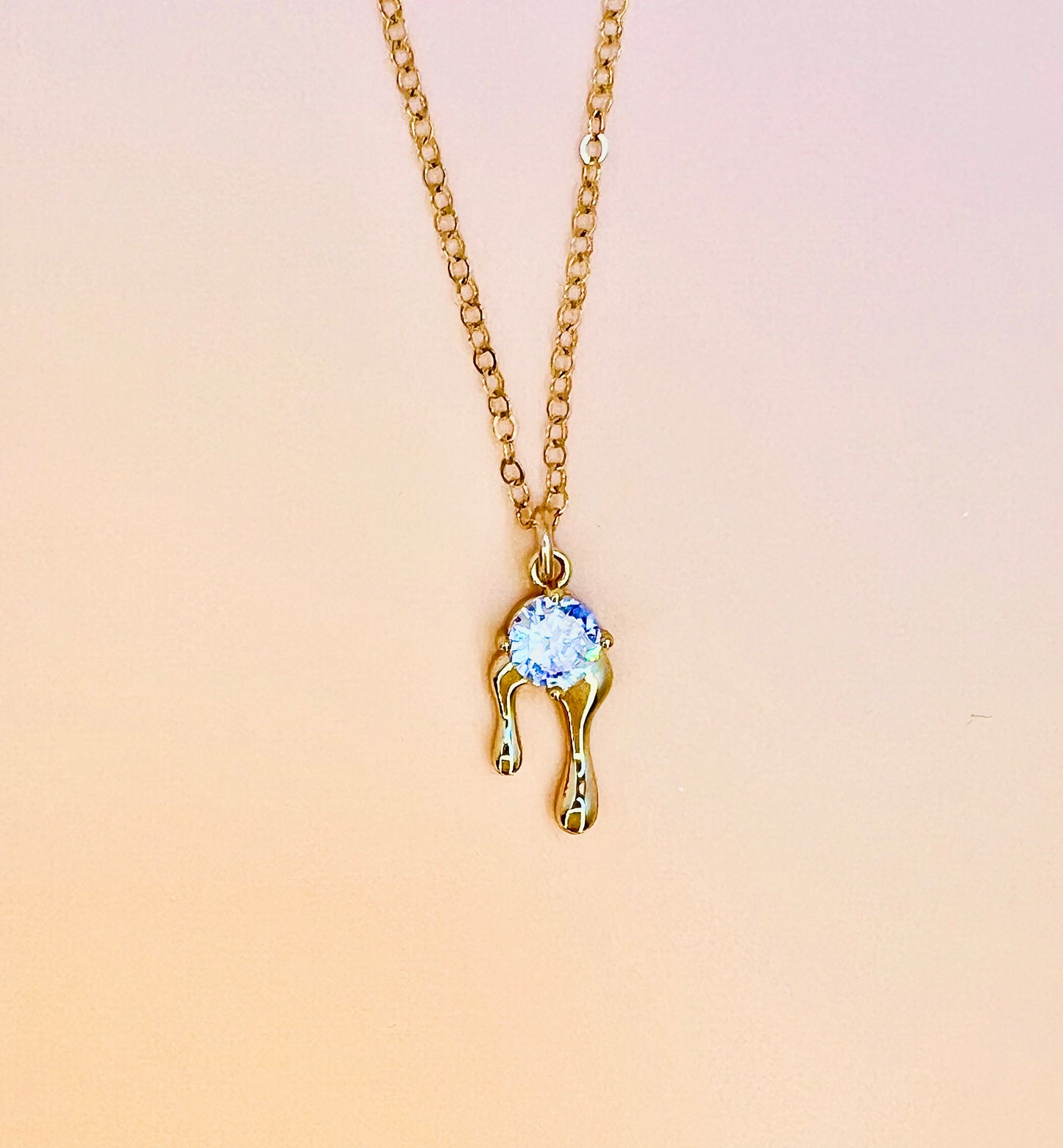 Drip necklace