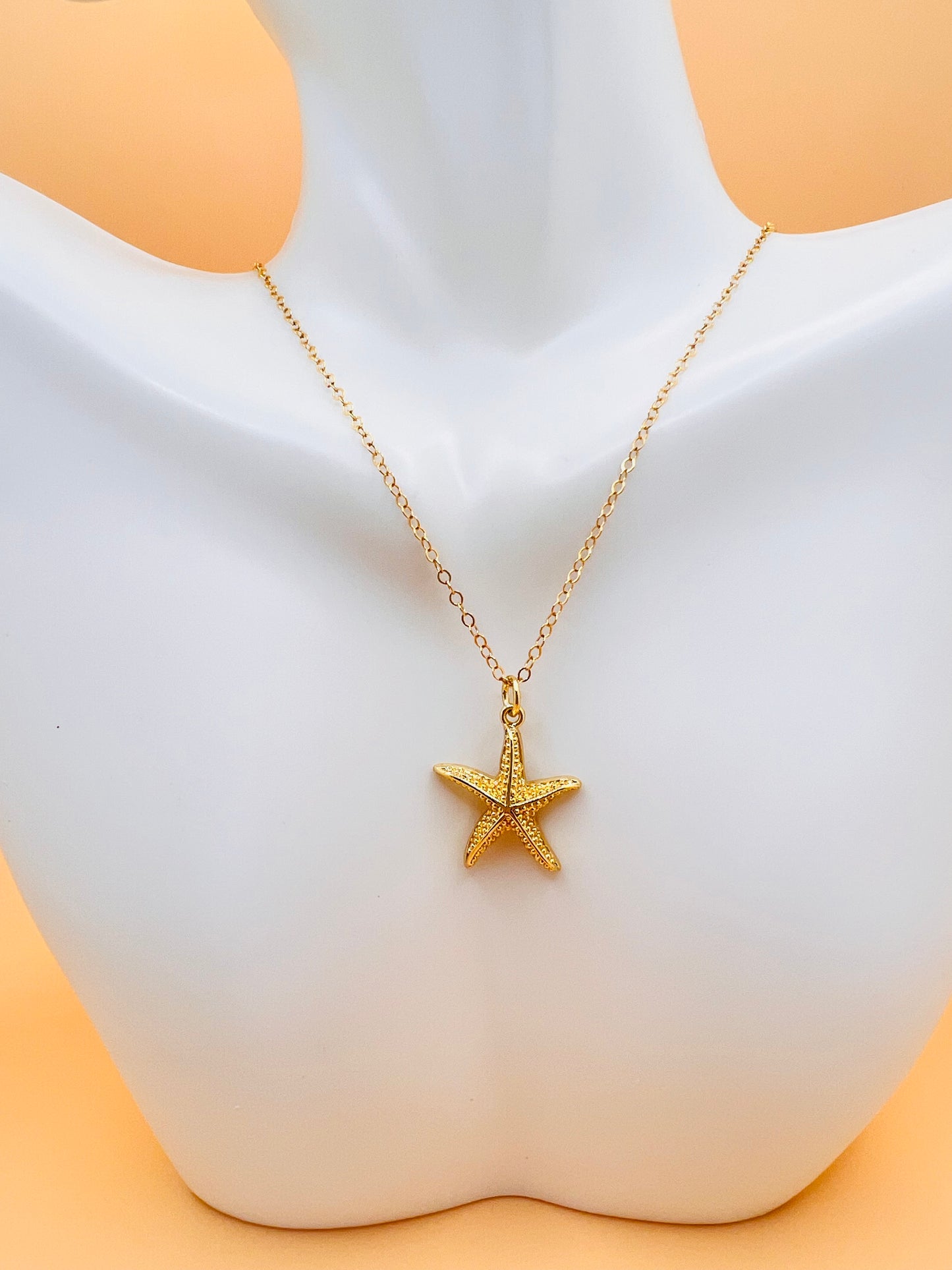 Starfish necklace