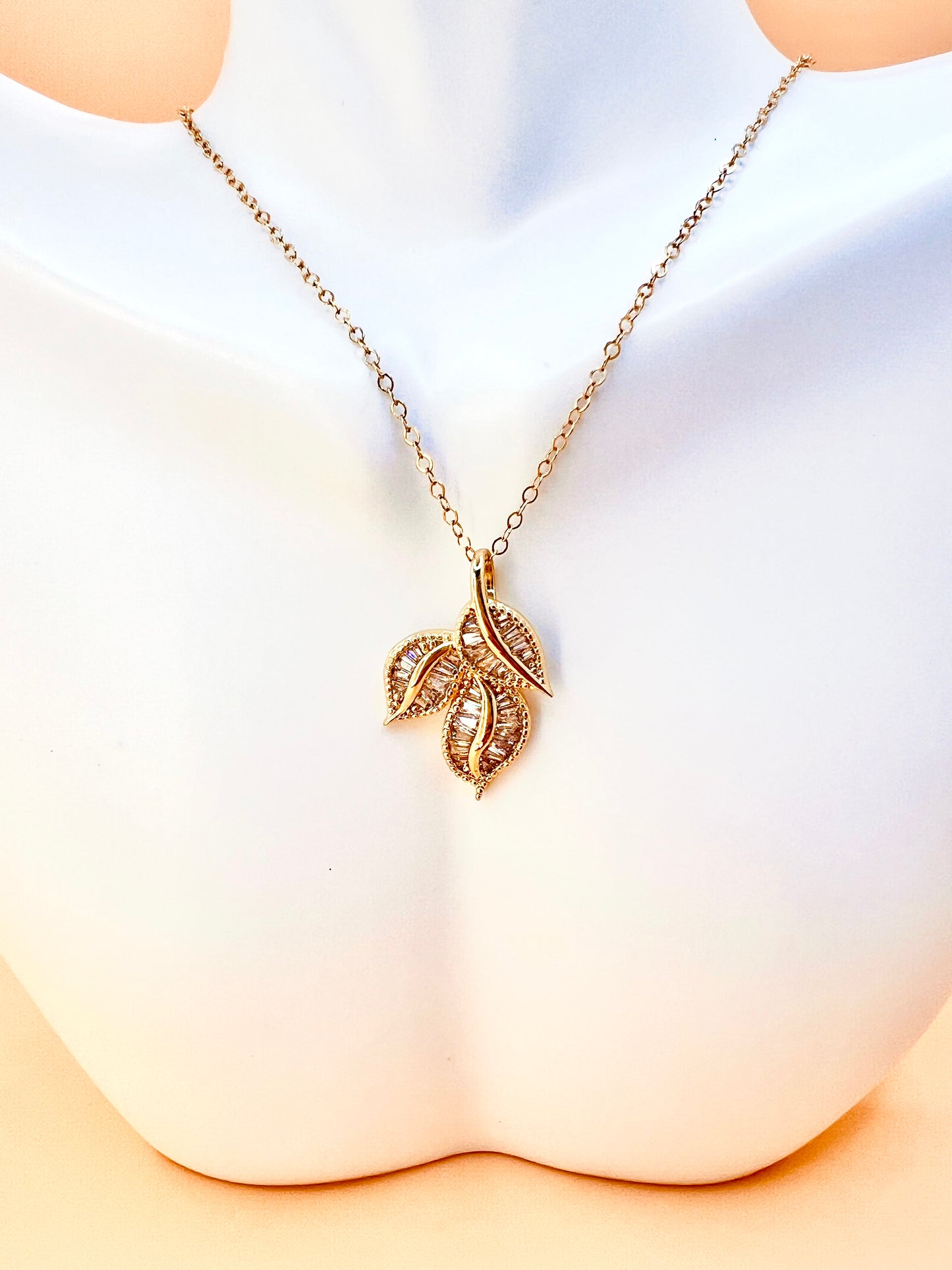 Three Leaf necklace