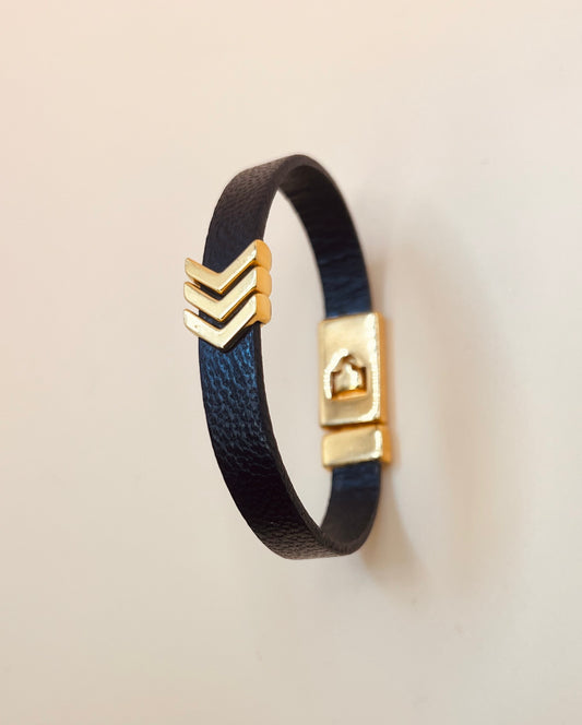 Black Keep Moving Forward Bracelet