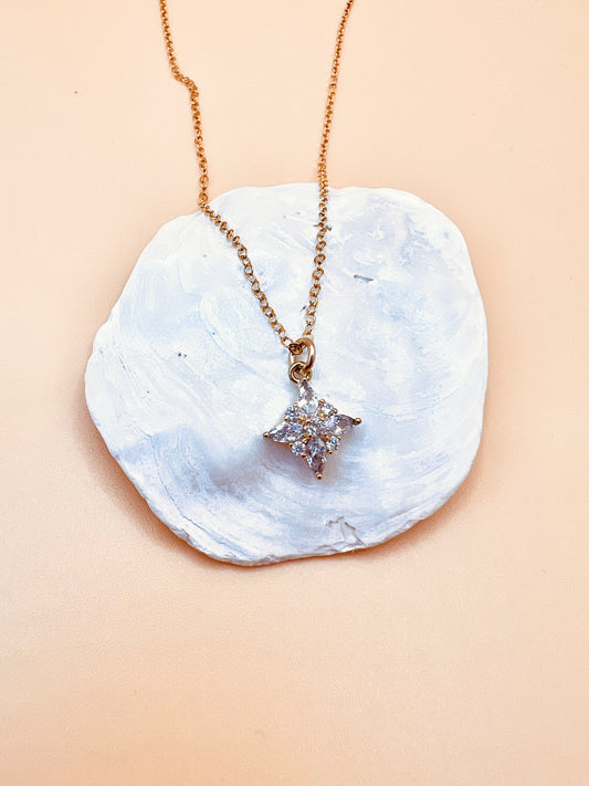 Caitlyn necklace