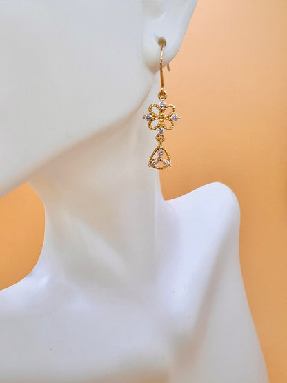 Clover earring