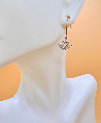 Swan Lovers earring