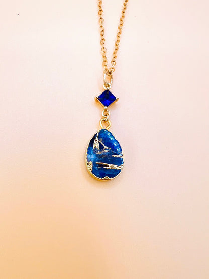 Mojave sapphire pendant