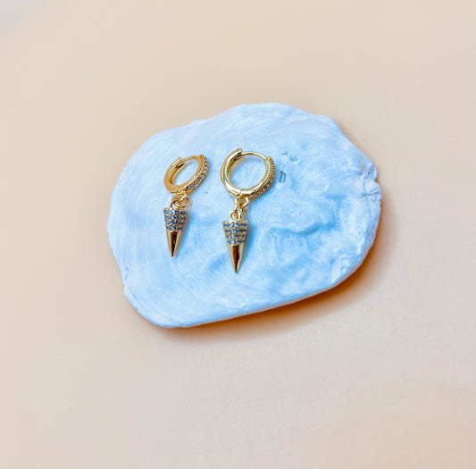 Shorty Spike Fancy Hoops
